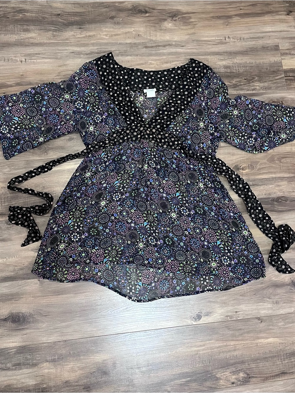 Sheer 100% Silk Black Floral V-Neck Babydoll Top - Picture 3 of 5